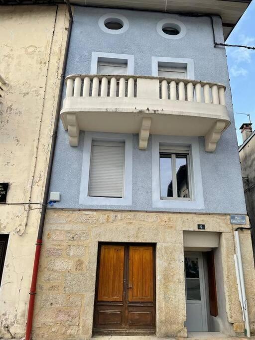 Appartement Sur La Place De Poncin 外观 照片